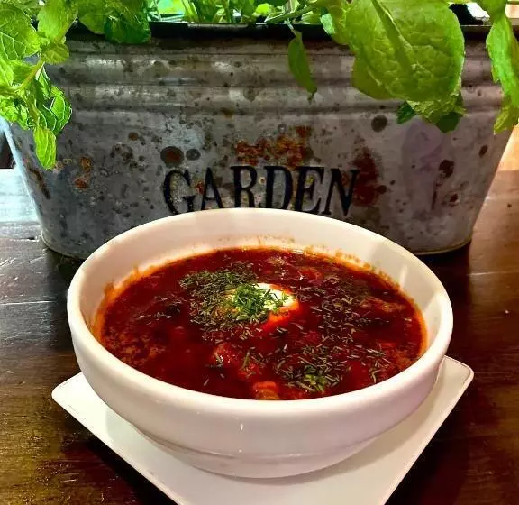 ベッドアンドブレックファースト Troll