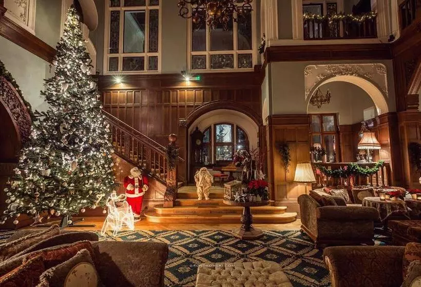 Hotelli Bursztynowy Pałac