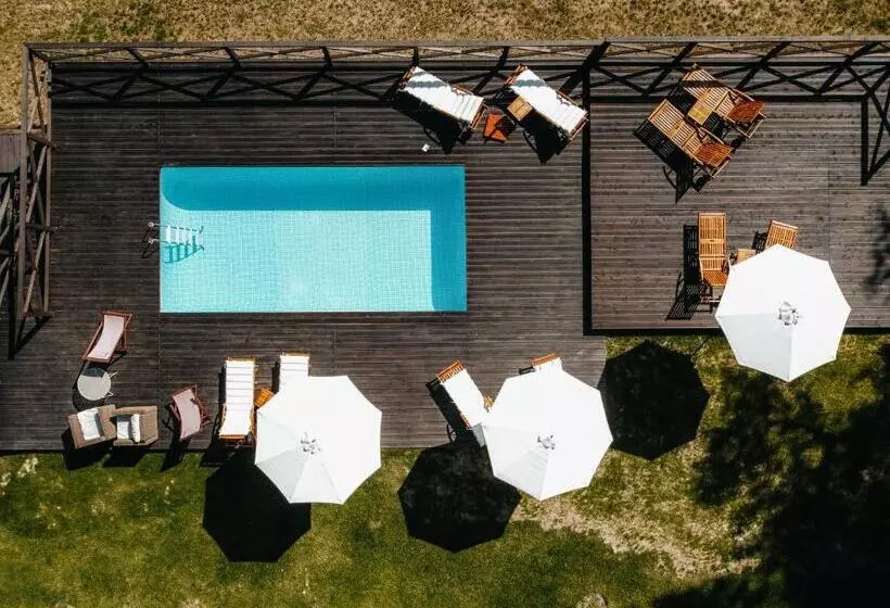 Hotelli Dwór Sieraków