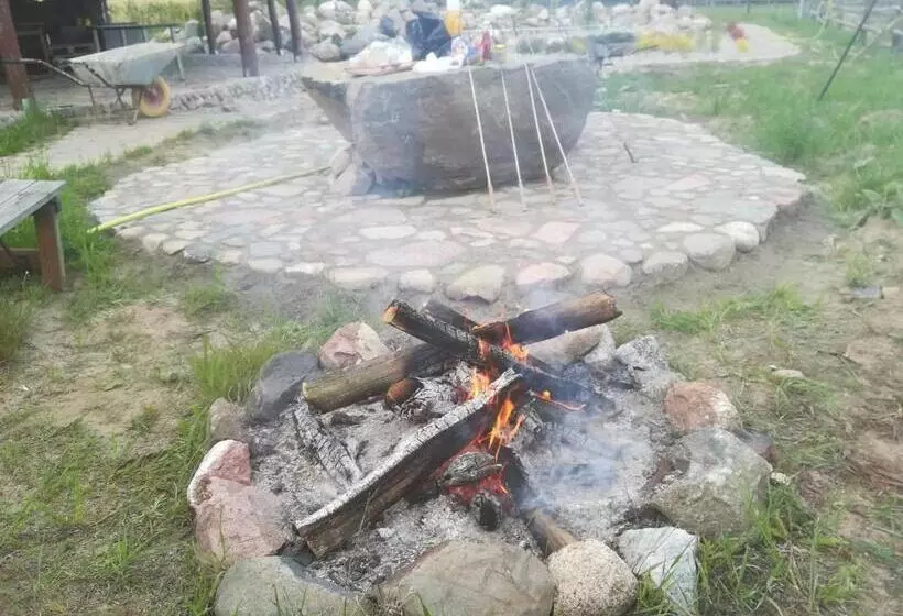 ホテル Pensjonat Przy Stajni