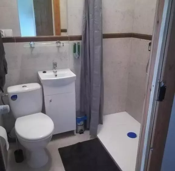 ホテル Pensjonat Przy Stajni