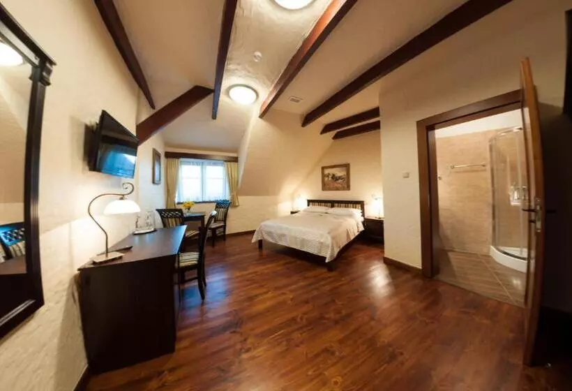 Hotelli Stanica Kresowa Chreptiów