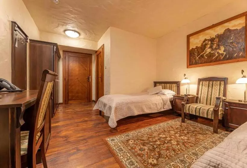 Hotelli Stanica Kresowa Chreptiów