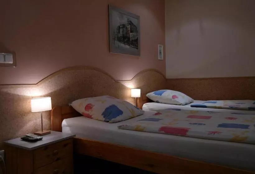 ホテル Villamirage