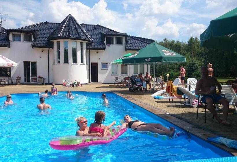 펜션 Brydar With Sauna, Swimming Pool And Jacuzzi