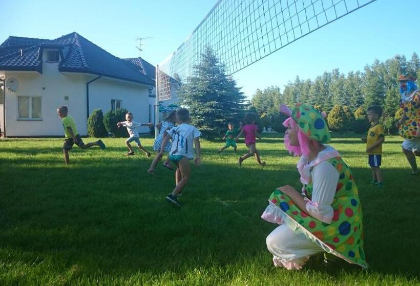 펜션 Brydar With Sauna, Swimming Pool And Jacuzzi