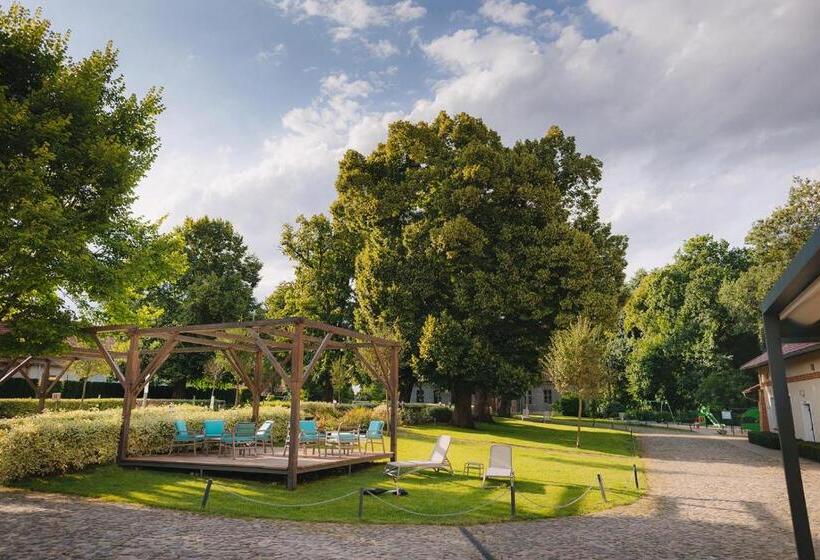 بنسيون Dwór Kolesin