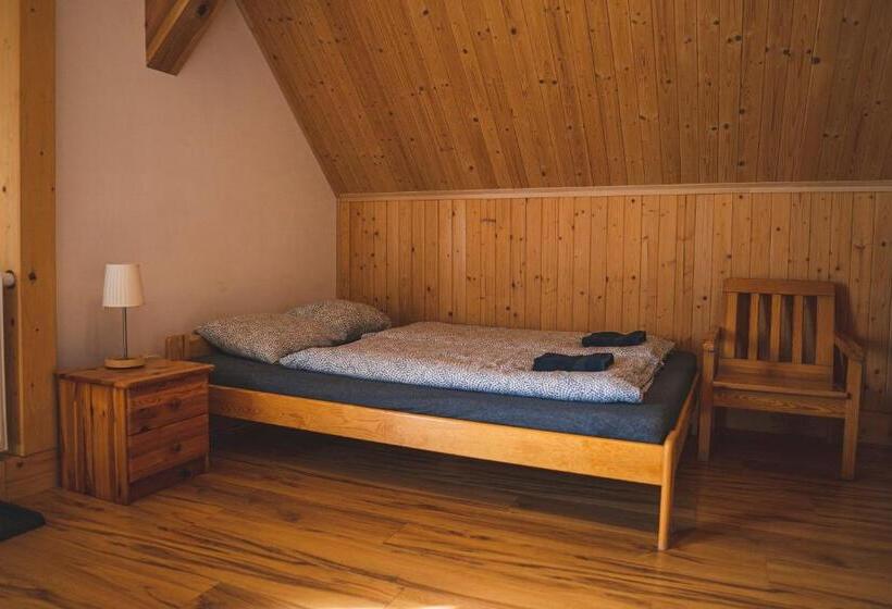 ペンション Jałowcówka Centrum Aktywności Psychoruchowej