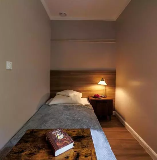 Majatalo Oasis Resort & Spa