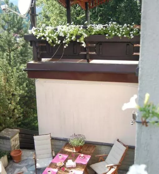 ペンション Poncyljuszówka