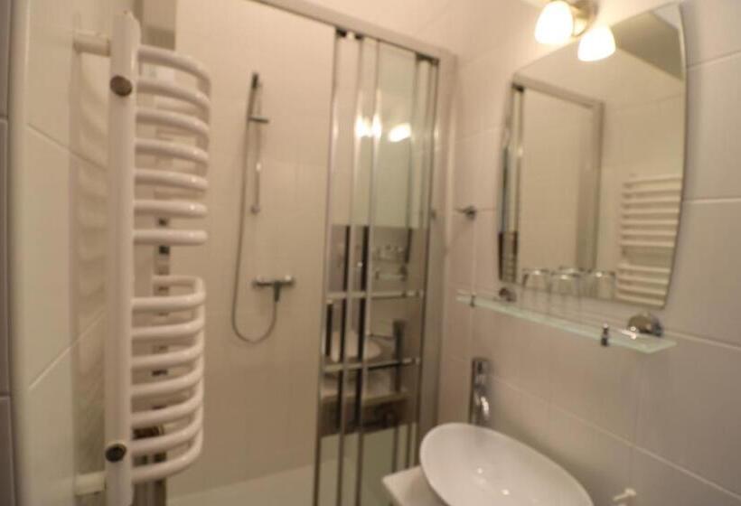 פנסיון Villa Sorento