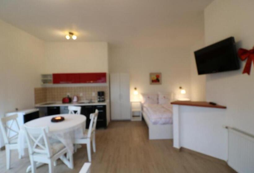 פנסיון Villa Sorento