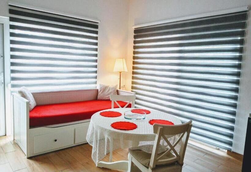 פנסיון Villa Sorento