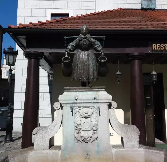 پانسیون Villa Tabu