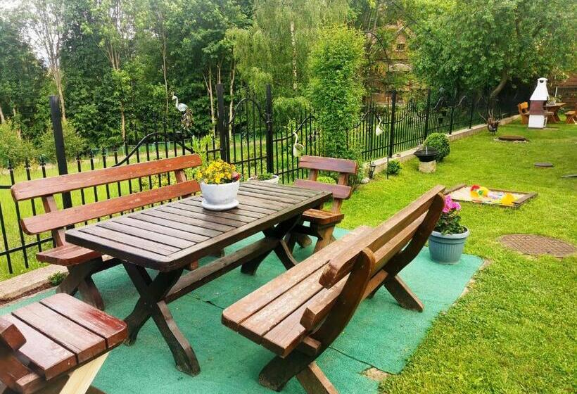 پانسیون Willa Majfill