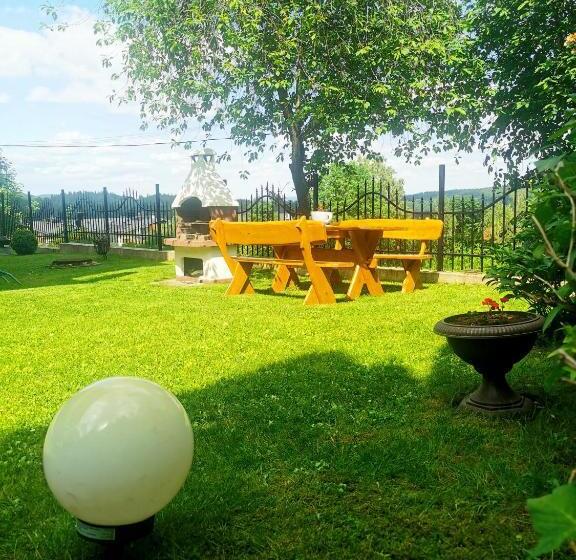 پانسیون Willa Majfill