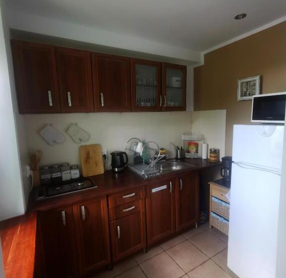 پانسیون Willa Majfill