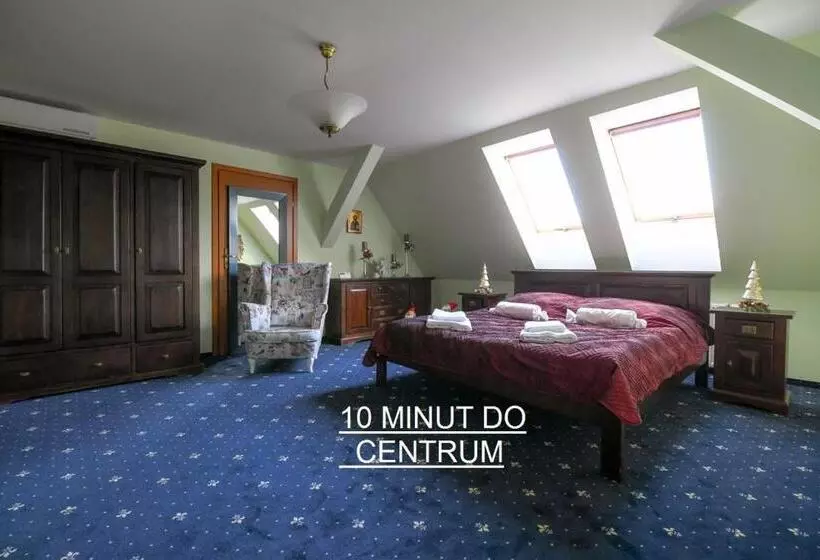 Majatalo Willa Ważka