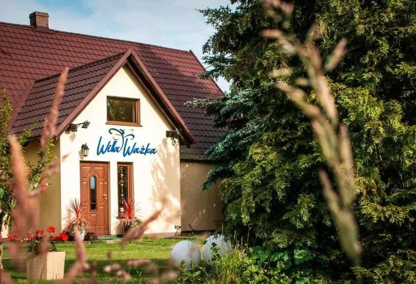 Majatalo Willa Ważka