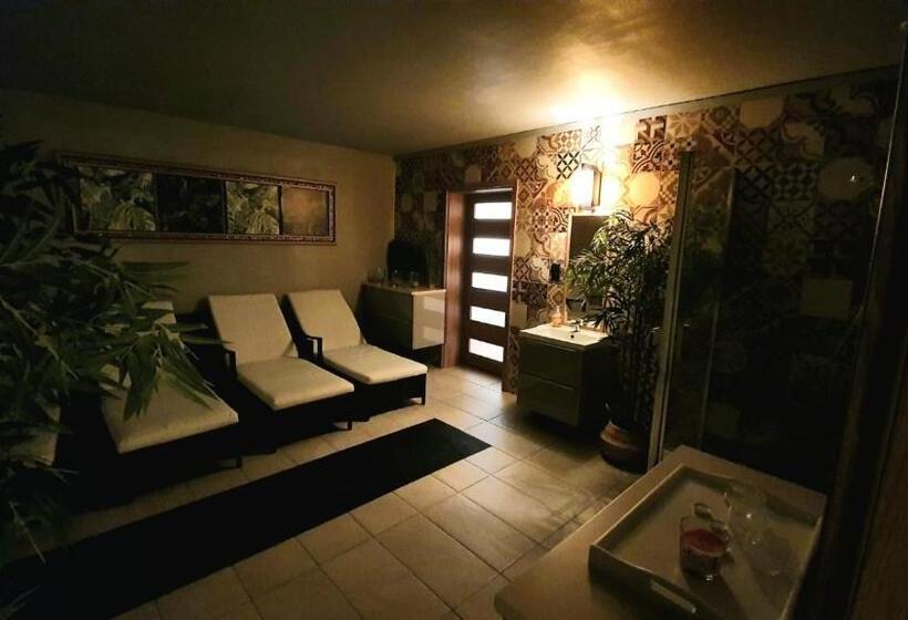 渡假胜地 Osrodek Wypoczynkowy Lesniczówka & Elias Spa