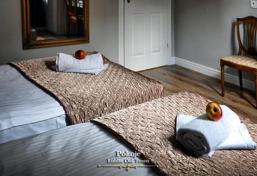 Общежитие Lublin Old Town Rooms