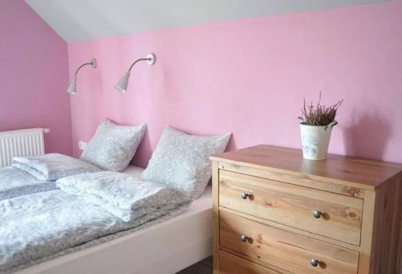 Aamiaismajoitus (B&B) Babie Lato Bed&breakfast