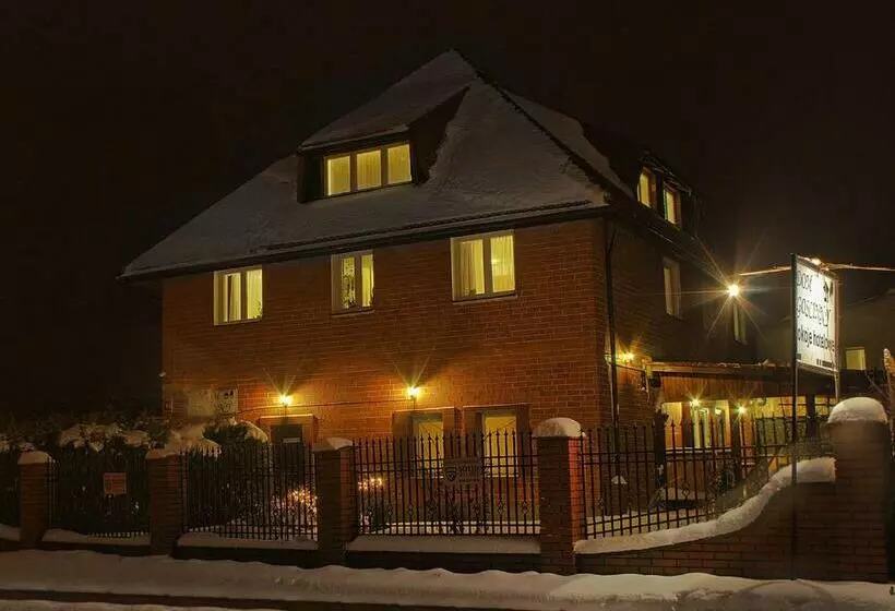 ベッドアンドブレックファースト Dom Gościnny 8 Km Od Suntago, Deepspot