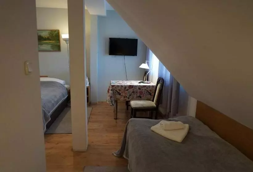 ベッドアンドブレックファースト Dom Gościnny 8 Km Od Suntago, Deepspot