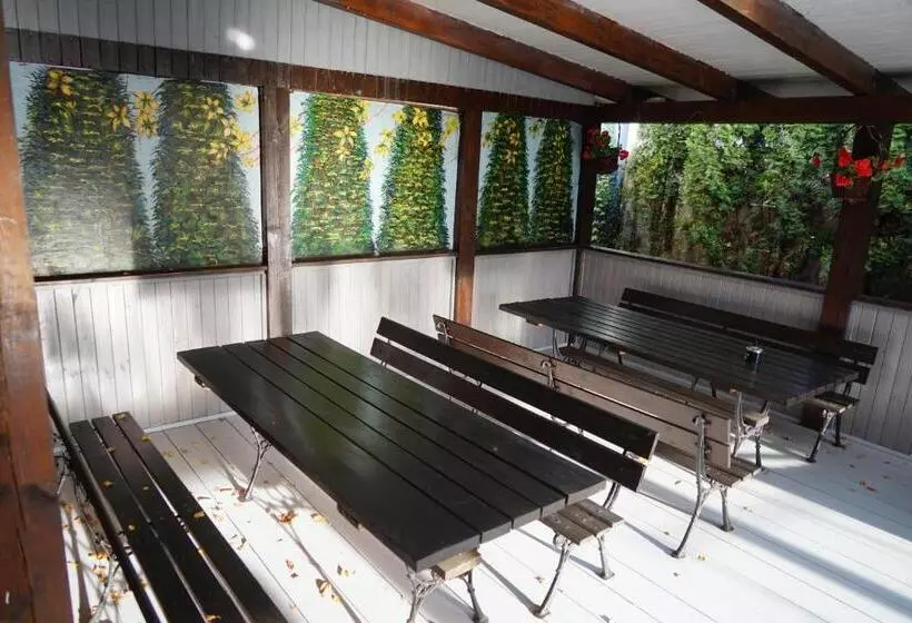 ベッドアンドブレックファースト Dom Gościnny 8 Km Od Suntago, Deepspot