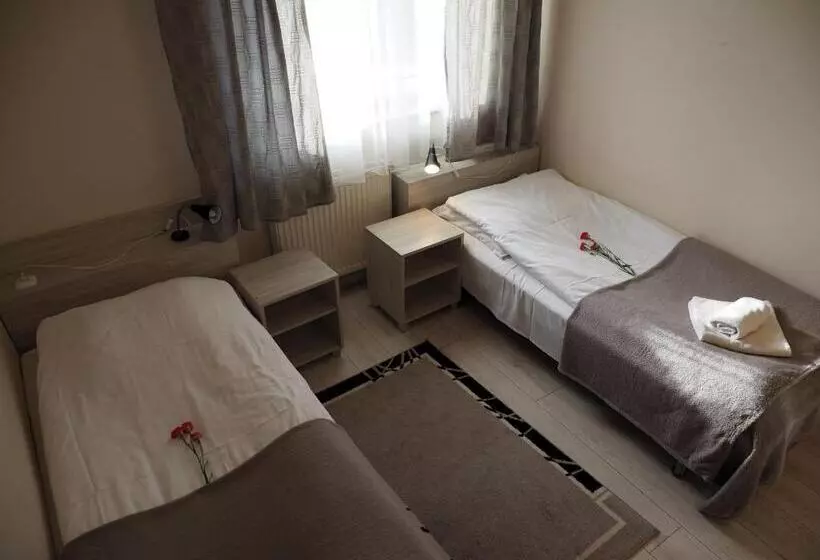 ベッドアンドブレックファースト Dom Gościnny 8 Km Od Suntago, Deepspot