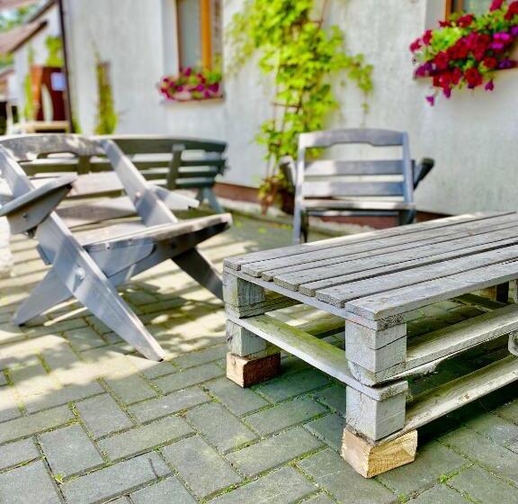 צימר Old Tree Home & Restaurant