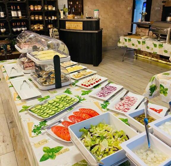 צימר Old Tree Home & Restaurant