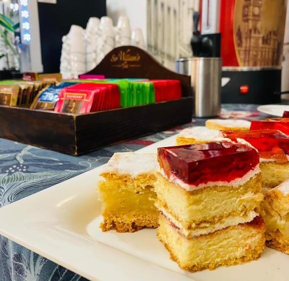 צימר Old Tree Home & Restaurant