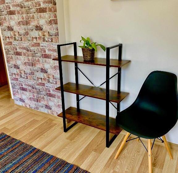 צימר Old Tree Home & Restaurant