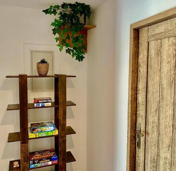 צימר Old Tree Home & Restaurant