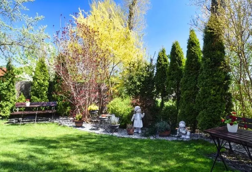 Aamiaismajoitus (B&B) Pensjonat Paskal