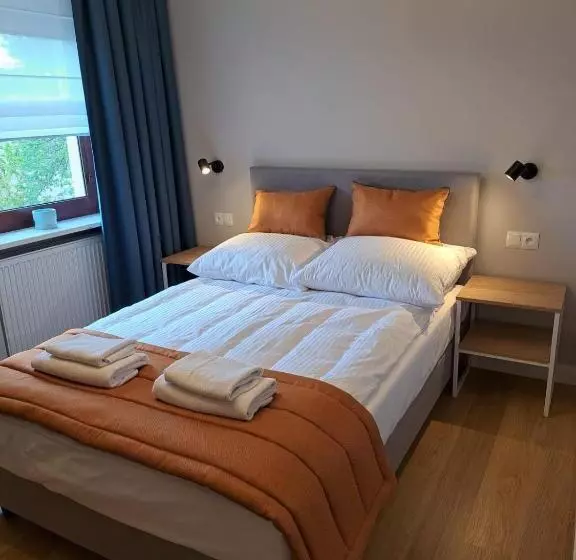 Aamiaismajoitus (B&B) Pokoje De Luxe Figaro