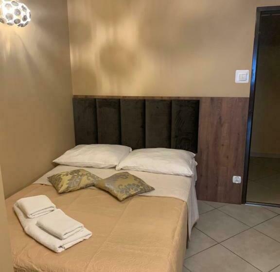 ベッドアンドブレックファースト Stratos