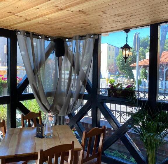 ベッドアンドブレックファースト Stratos