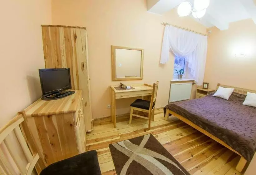 Aamiaismajoitus (B&B) Szwajcarka