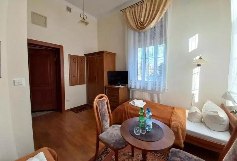 Aamiaismajoitus (B&B) Szwajcarka