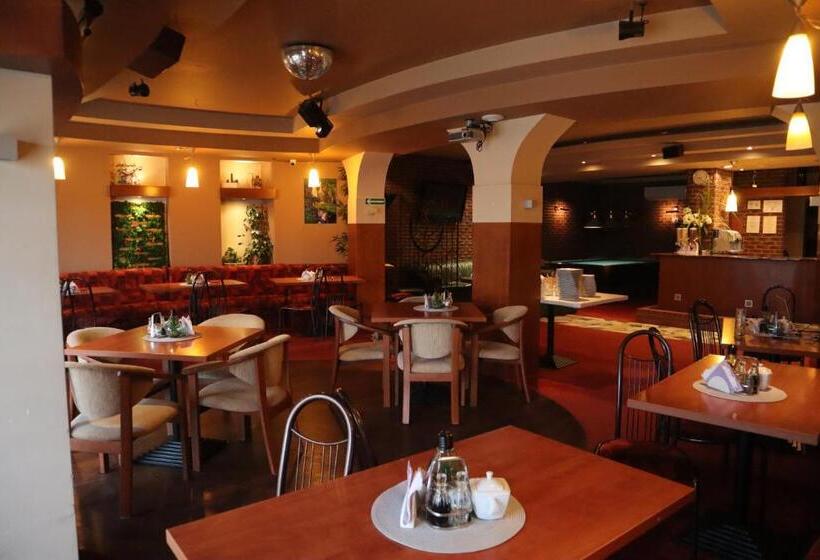 تختخواب و صبحانه Villa Gemini