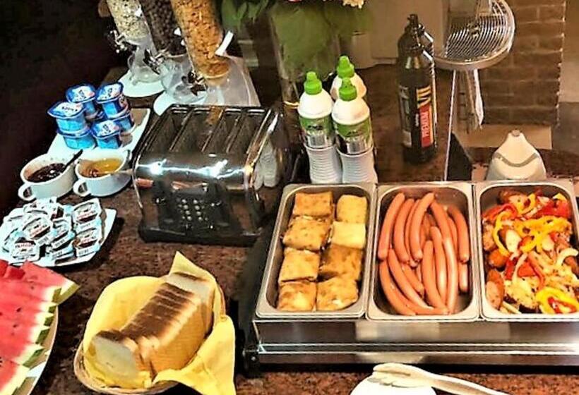 تختخواب و صبحانه Villa Gemini