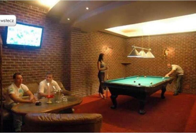 تختخواب و صبحانه Villa Gemini