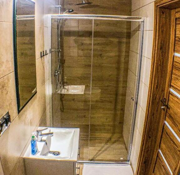 تختخواب و صبحانه Villa Gemini