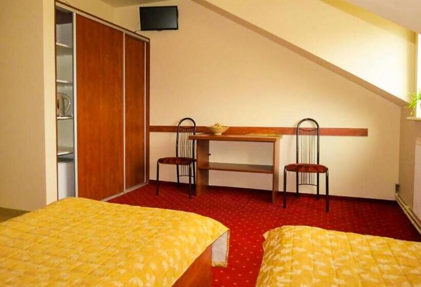 تختخواب و صبحانه Villa Gemini