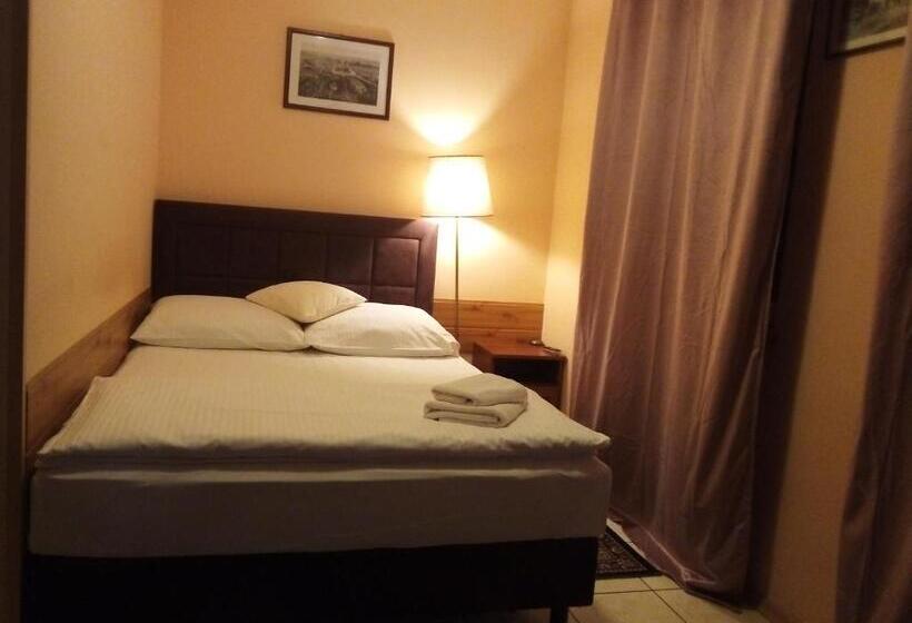 تختخواب و صبحانه Villa Minerva