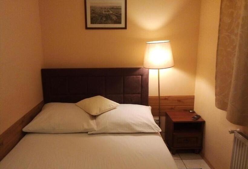 تختخواب و صبحانه Villa Minerva