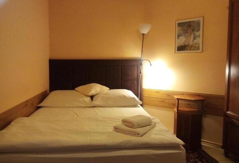 تختخواب و صبحانه Villa Minerva