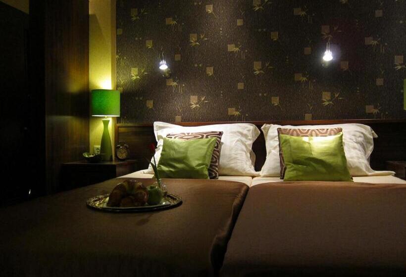 تختخواب و صبحانه Willa Magnolia